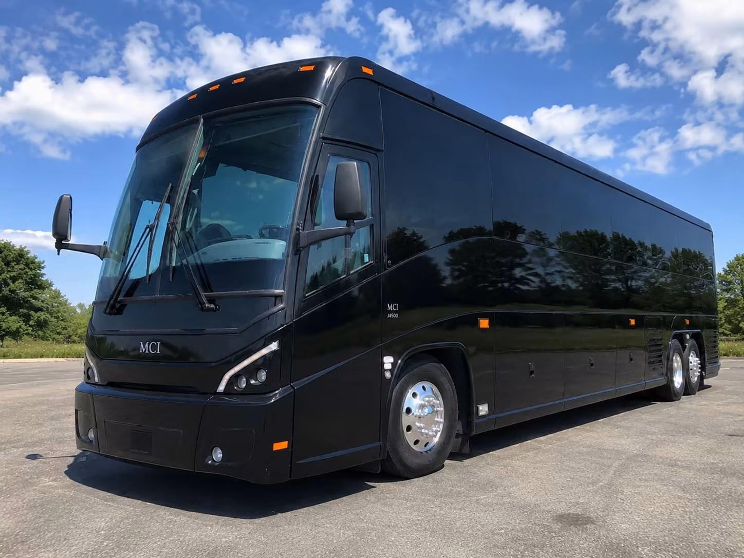 auburn wedding shuttle bus rentals for your big day