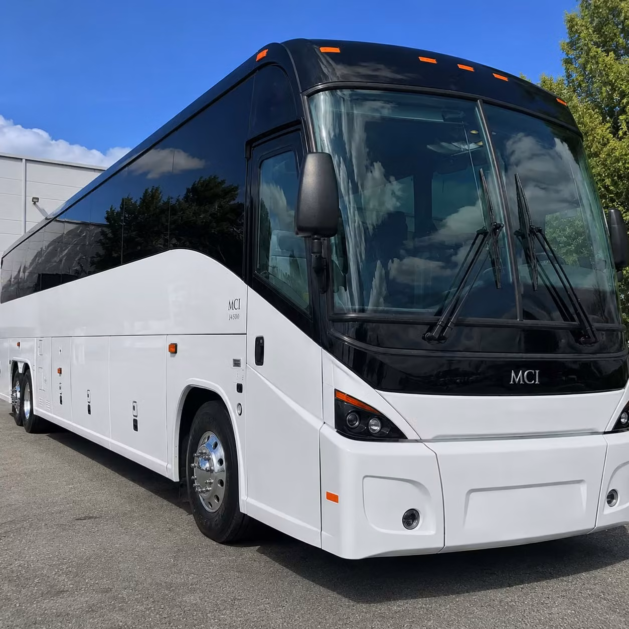 keeping auburn university groups on schedule for airport departures takes the right bus